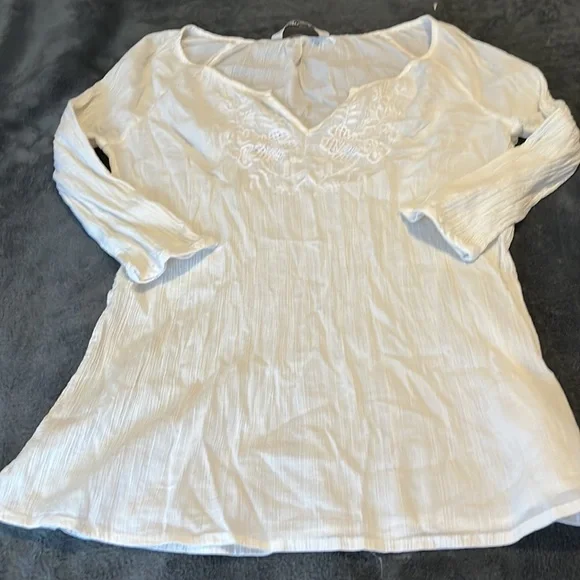 4 top bundle - Picture 7 of 8